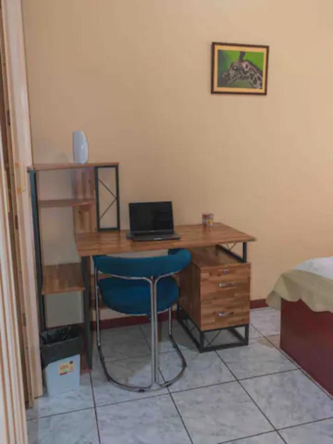 Linda Casa De Verano Con Amplias Zonas Verdes San Isidro De El General Exteriér fotografie